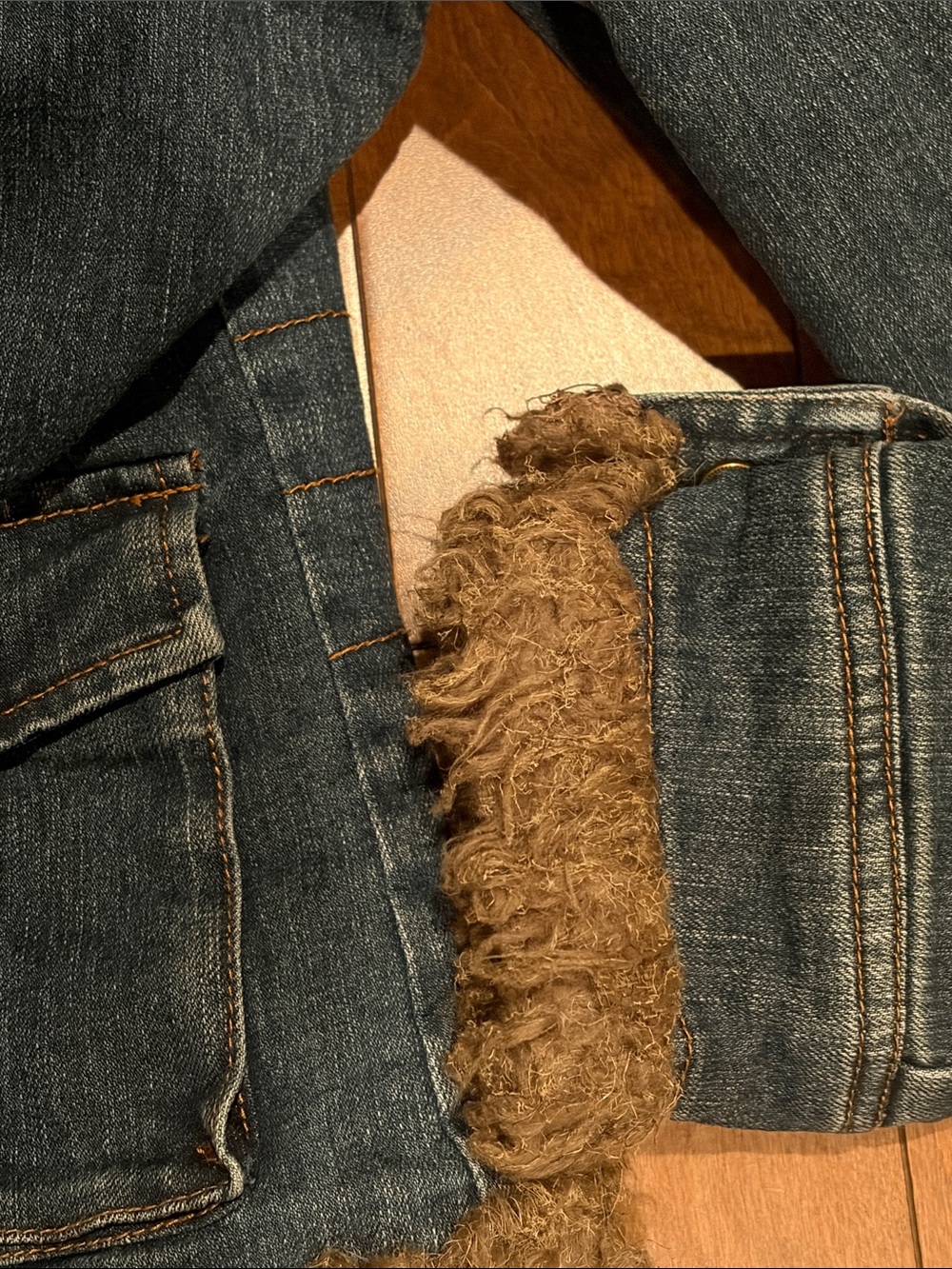Vintage women’s Faux Fur-Trim Denim Jacket - Brown Fur, Blue Denim - Picture 3 of 5